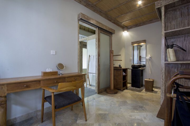 Room 20 of 63