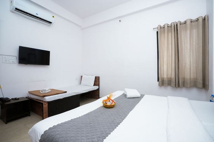 Room 19 of 52