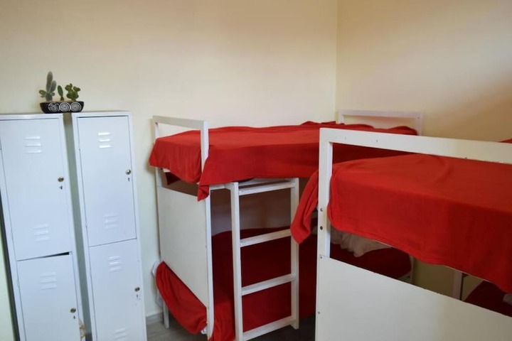 Room 17 of 35