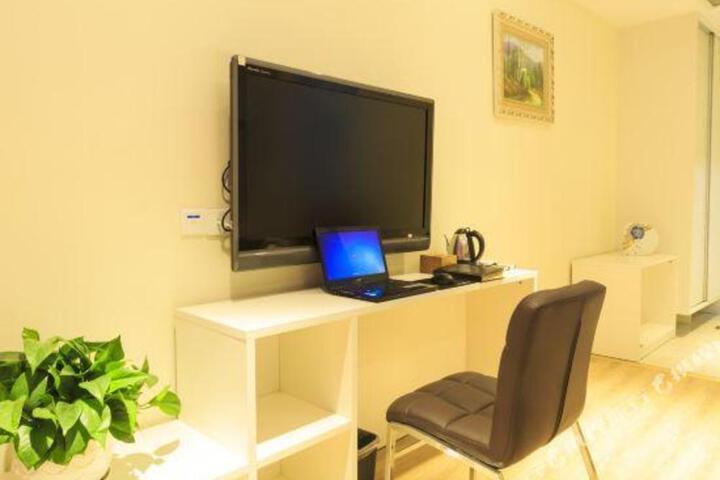 Qingdao Gexin Hotel (Chengyang Agricultural University Subway Station)
