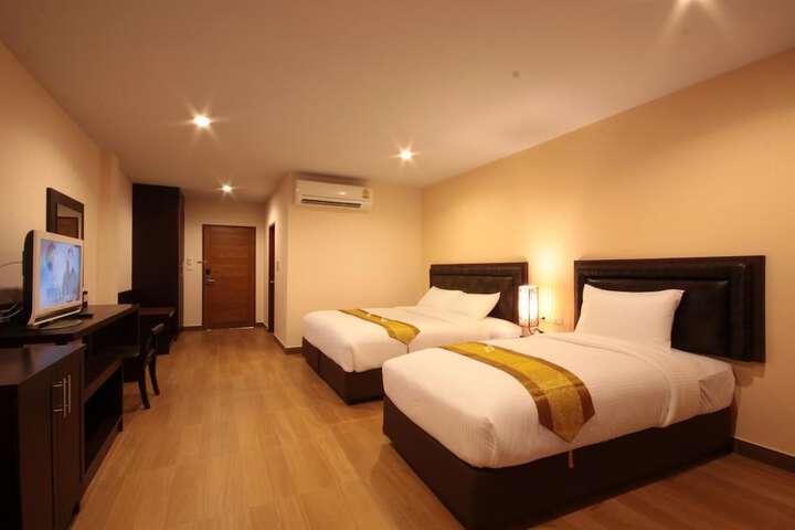 Room 15 of 31