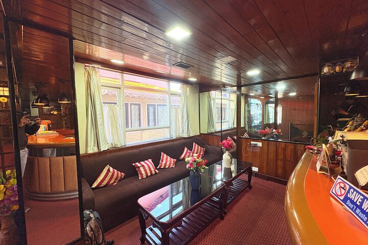 Hotel Interior 2 of 43