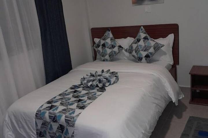 Room 4 of 29