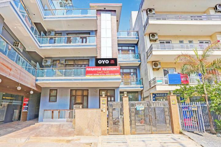 Hotel O Paradise Residency