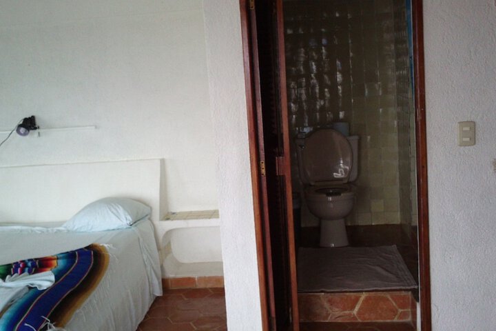 Room 18 of 64