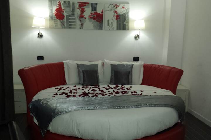 Room 3 of 17
