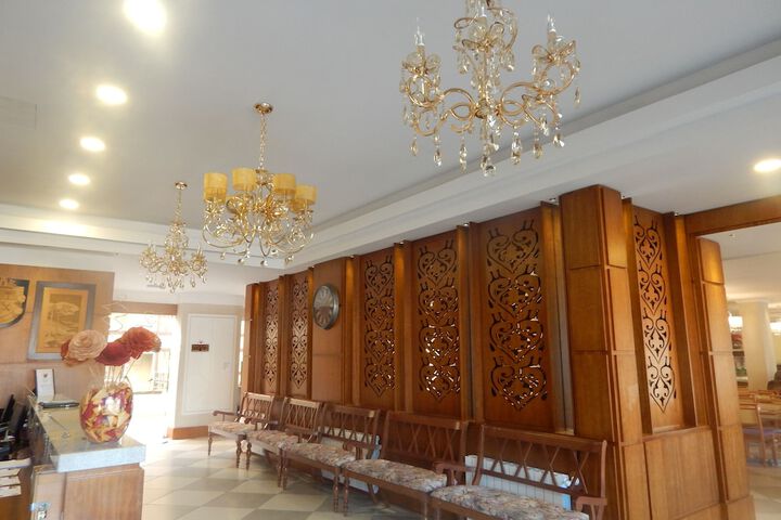Guest Lobby