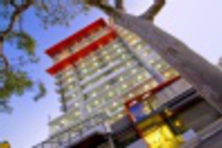 Hotel 27 of 204