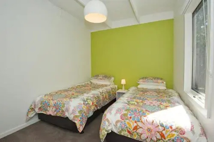 Room 3 of 12
