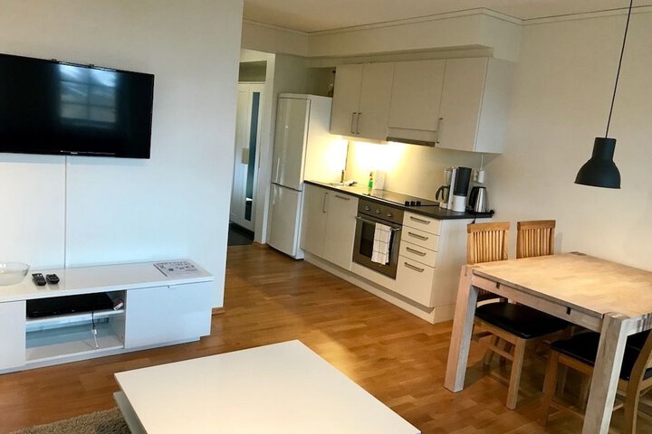 Room 15 of 32