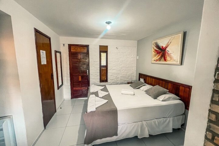Room 3 of 49