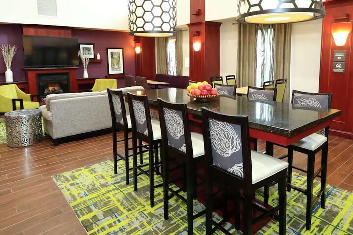 Hotel Interior 4 of 121