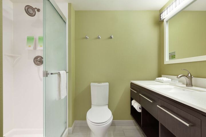Bathroom shower