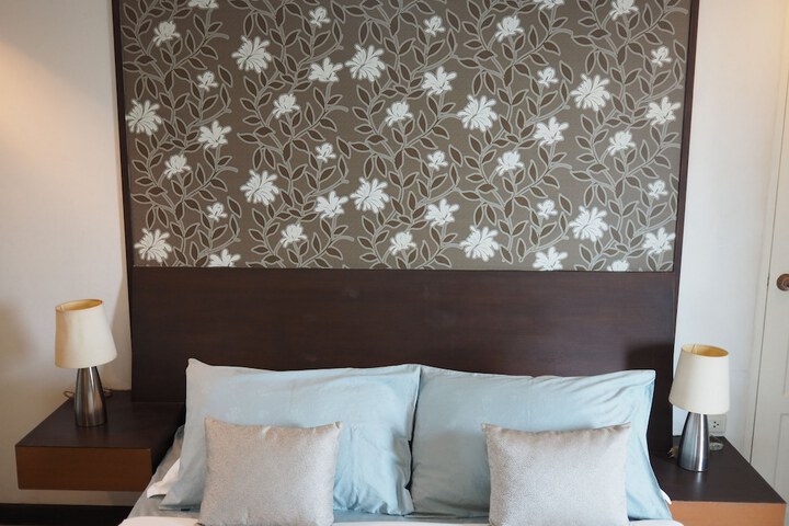 Room 7 of 75