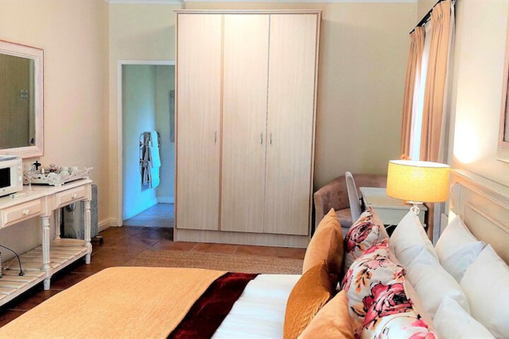 Room 29 of 150