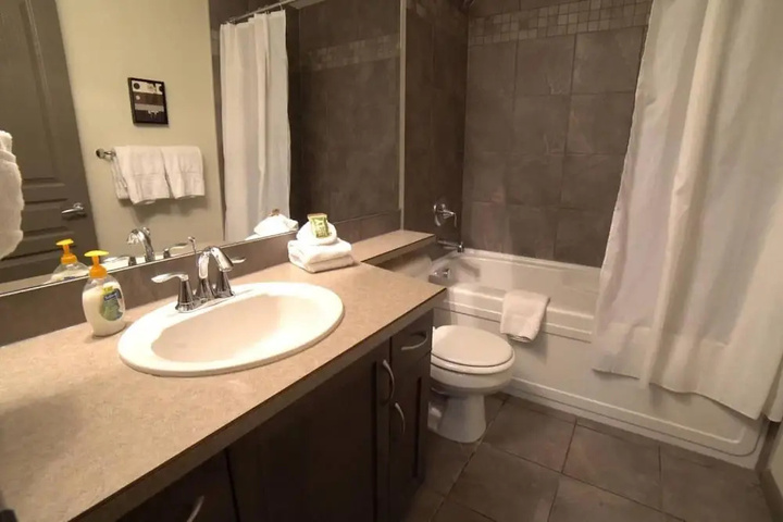 Room 7 of 21