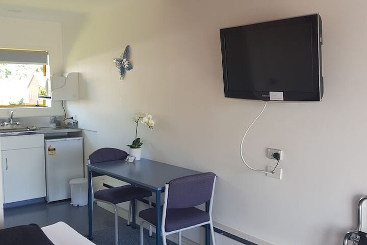 Room 9 of 48