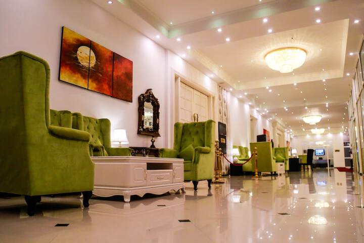 Hotel 57 of 61
