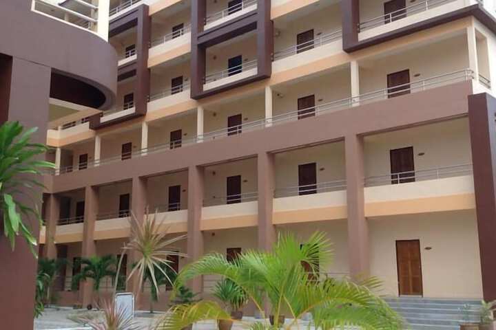 Hotel 56 of 61