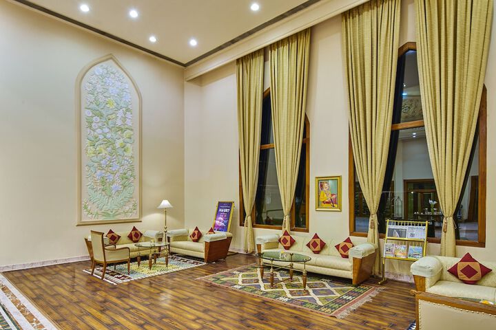 Hotel Interior 4 of 45