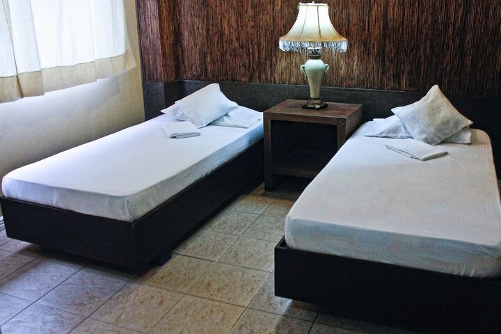 Room 20 of 35