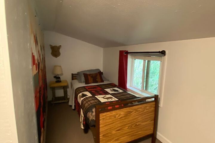 Room 64 of 97