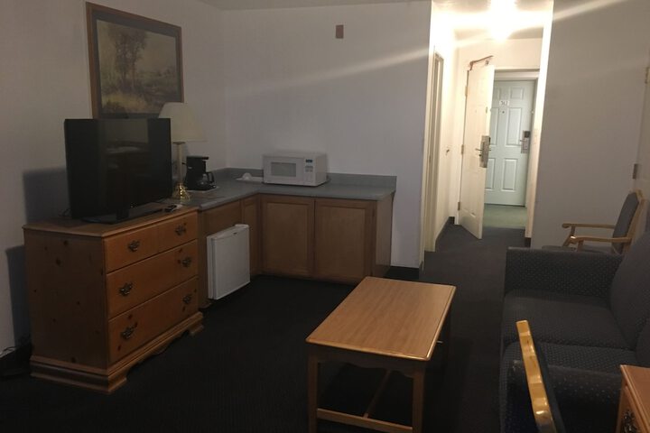 Room 24 of 41