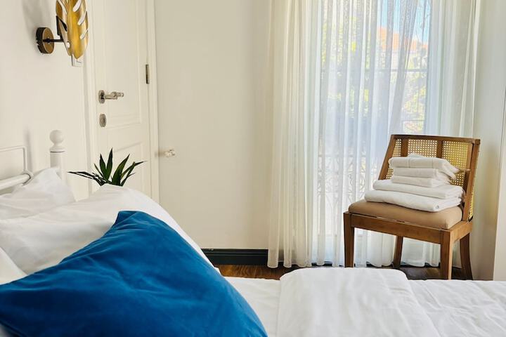 Room 28 of 55