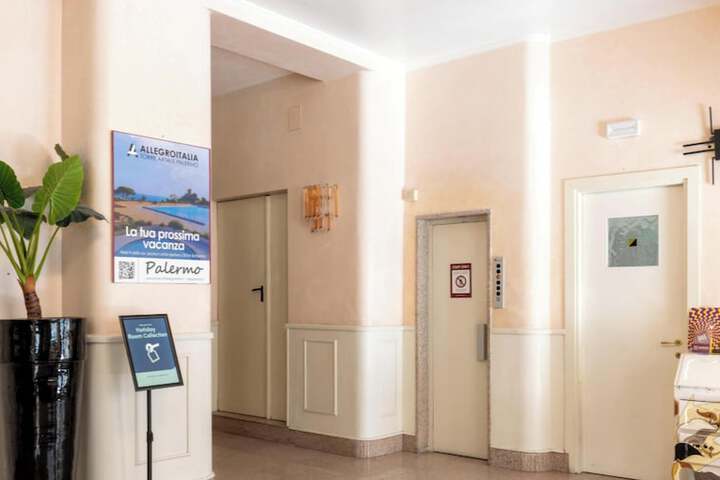 Hotel 2 of 71