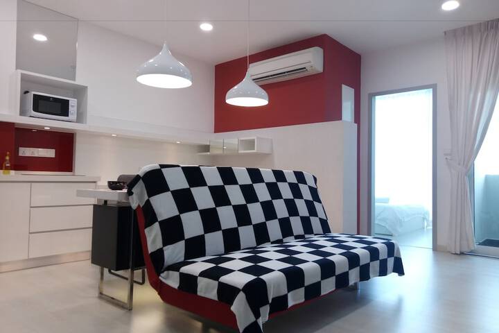 Room 3 of 42