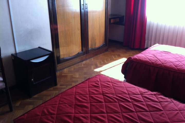 Room 23 of 48