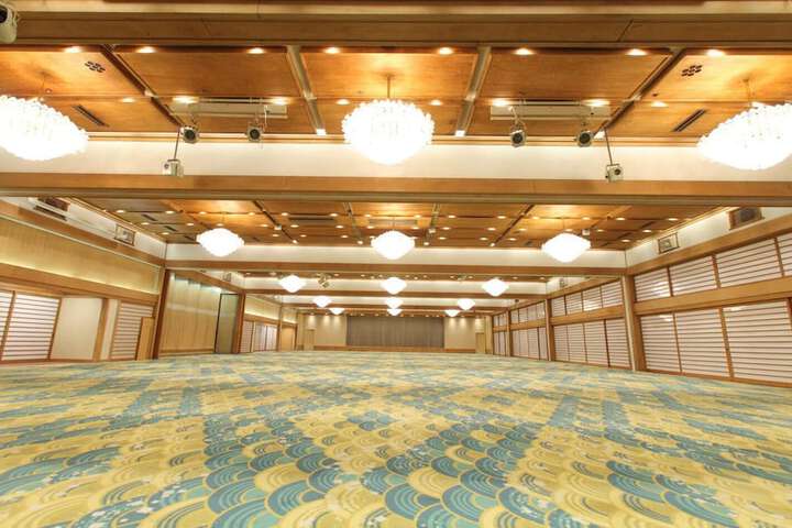 Ballroom/Hall 10 of 17