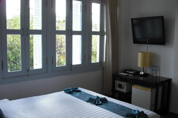 Room 15 of 47