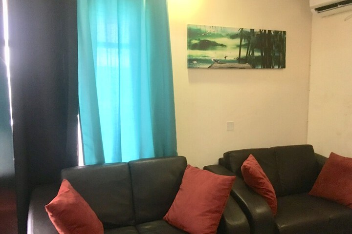 Room 5 of 14