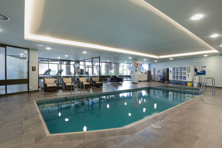Pool 42 of 64