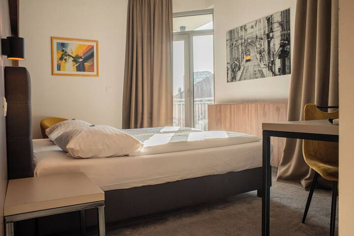 Room 60 of 127
