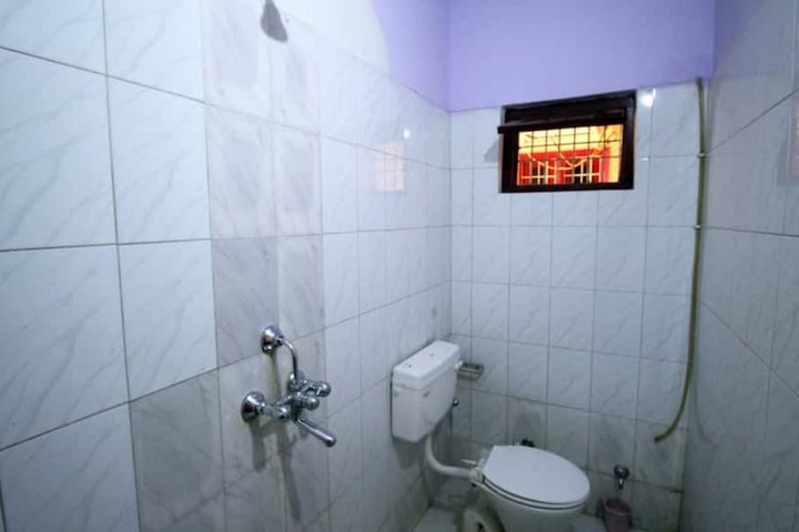 Room 7 of 7