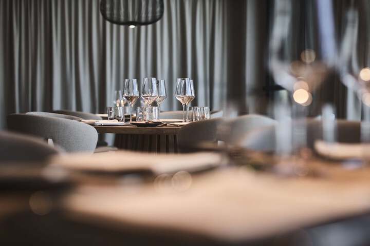 Dining 67 of 82