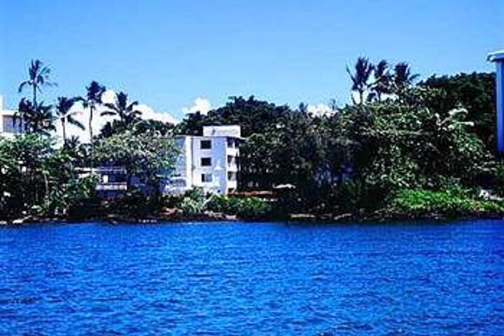 Pagoda Hilo Bay Hotel