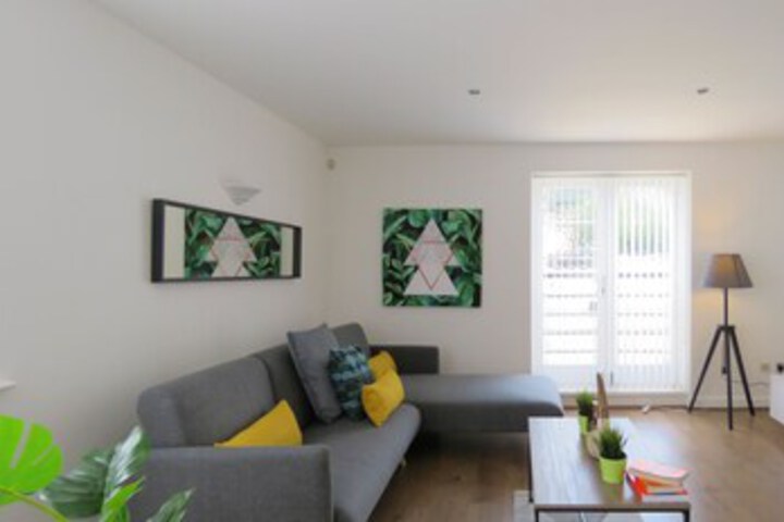 Room 20 of 25