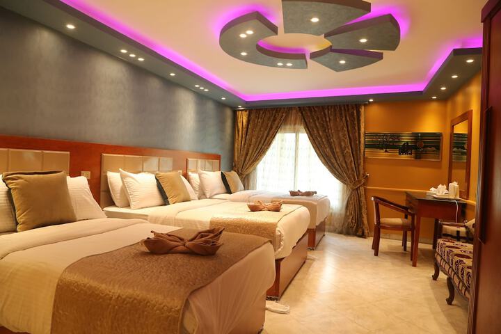 Room 44 of 59