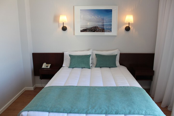 Room 7 of 22