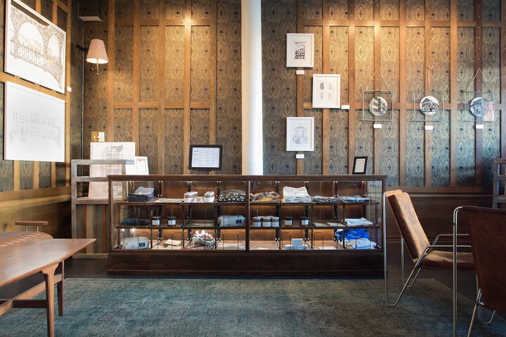 Gift shop