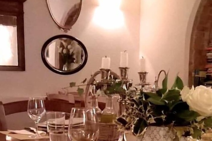 Dining 50 of 78