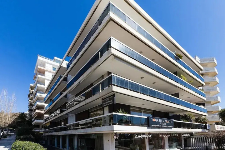 6 persons seaview Athens Riviera