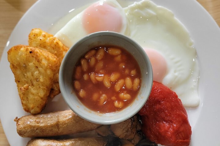 Breakfast meal