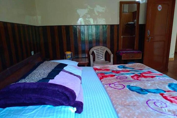 OYO 88605 Sahil Hotel