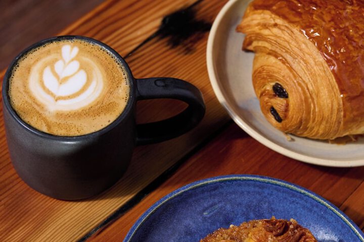 Breakfast/Coffee Service 64 of 108