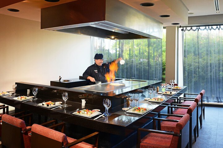 Dining 62 of 87