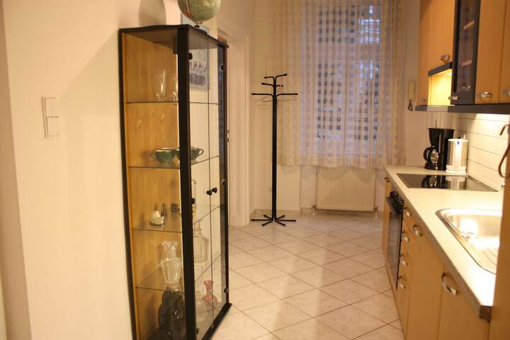 Room 16 of 21